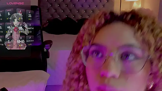 OxanaFedorova1- online show from March 27, 9:04 pm