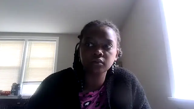 ladypooh000 online show from September 22, 2:15 pm