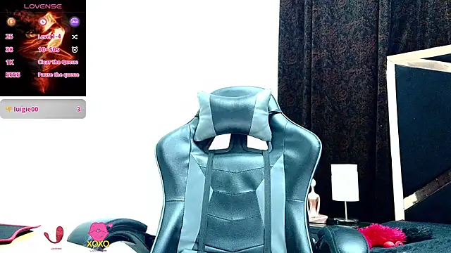 luna brown7 online show from September 12, 7:50 am