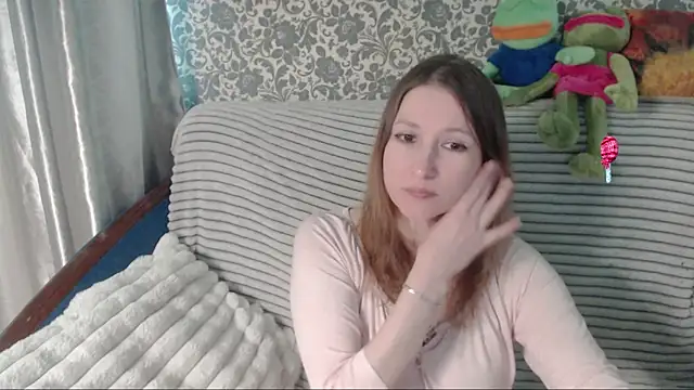 LesanaMagic online show from May 30, 1:20 pm