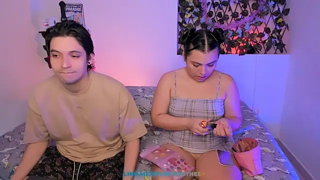 kylietimothee online show from April 11, 5:05 pm