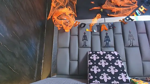 kissme luna online show from October 22, 8:58 pm