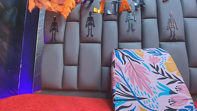 kissme luna online show from October 28, 7:08 pm