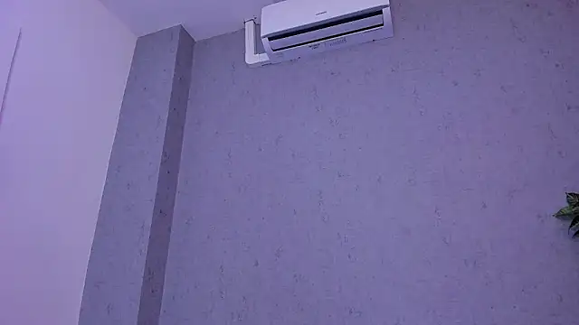 kissme luna online show from February 7, 7:29 pm