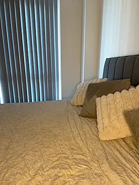 SexySaraxxoo online show from March 14, 1:34 pm