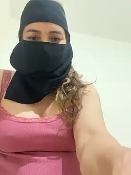 Wild-Nayra online show from April 17, 1:19 am