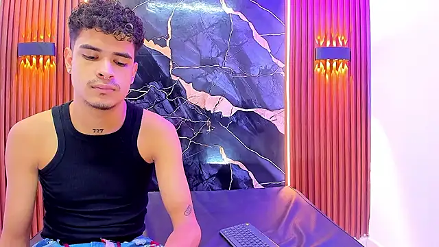 Lucky boys  X online show from September 15, 12:13 pm