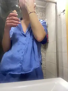 MartaLuna  online show from March 8, 6:34 pm