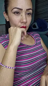 Lhia  online show from January 14, 11:54 pm