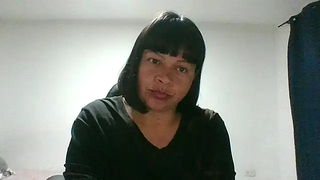 adri89-g online show from February 28, 1:49 am