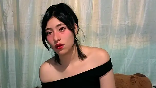 Sullyoonn online show from November 7, 12:05 am