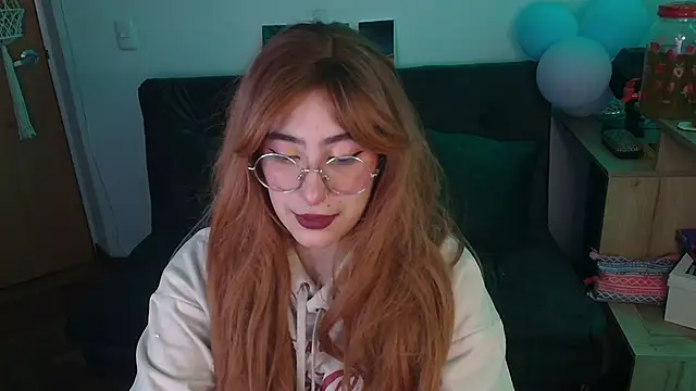 Miacatsito3 online show from November 25, 4:03 am