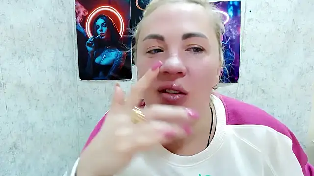 EmmaCat  online show from February 24, 6:45 am