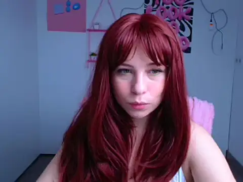 Alice Gotica online show from November 18, 1:01 pm