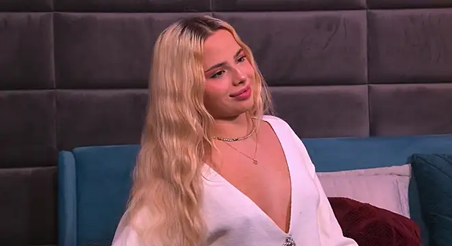 YssabelFox online show from October 21, 3:54 am