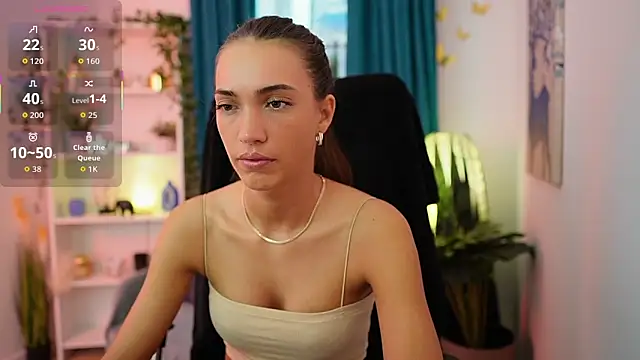 Alexis Love  online show from October 13, 1:47 pm