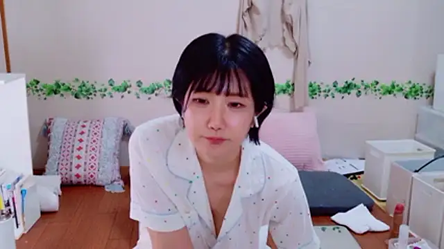 xx-sara-xx online show from June 21, 7:56 am