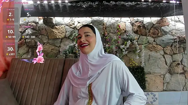 ShanaJamil online show from June 9, 12:15 pm