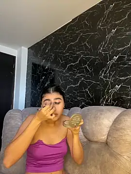 Isabella Montoya online show from September 22, 1:09 pm