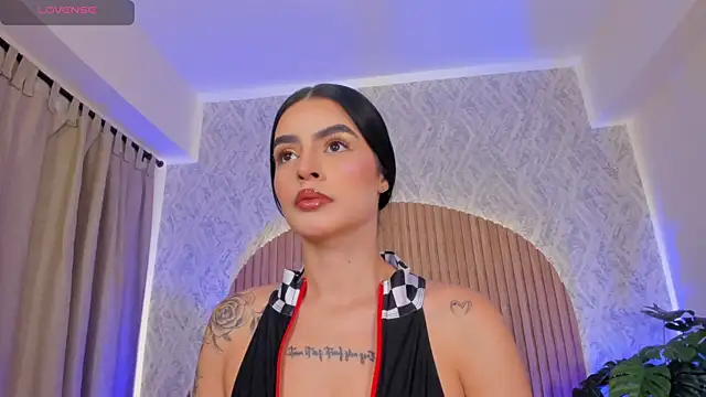 Sophiie Belle online show from October 17, 1:14 pm