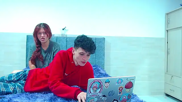  ruby red online show from November 28, 6:16 am