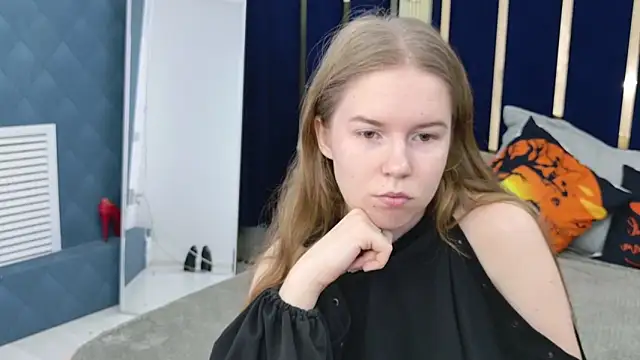 Alida Brice online show from October 23, 5:35 am