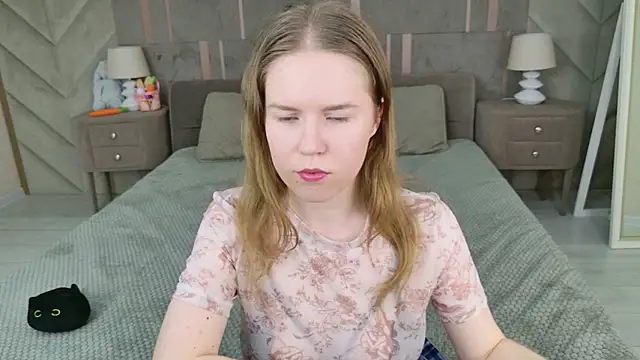 Alida Brice online show from April 11, 7:45 am