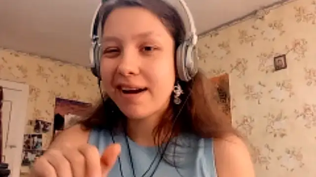 QutieDaSweet online show from September 16, 7:16 am