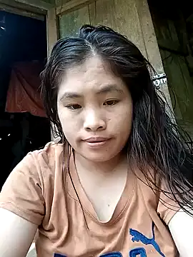 Luyen004 online show from April 6, 4:12 am