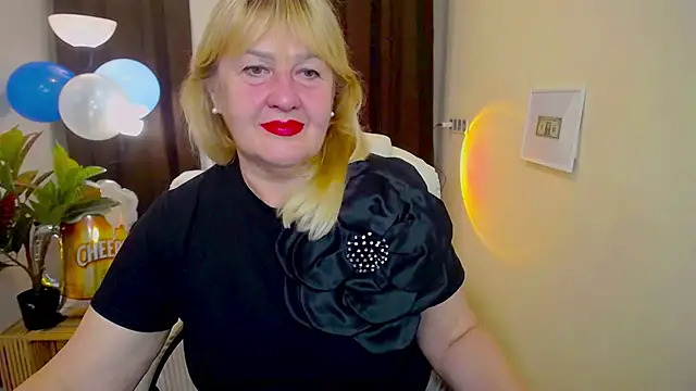 EmmaEllison online show from September 17, 11:52 am