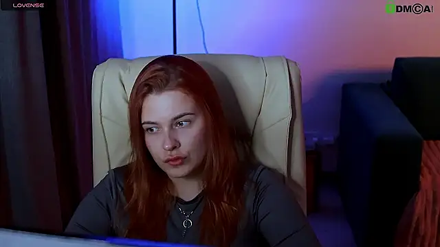 red  dizzy online show from March 19, 7:51 pm