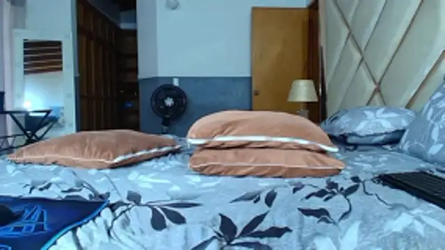 FuckcmycockLove online show from October 30, 8:10 pm