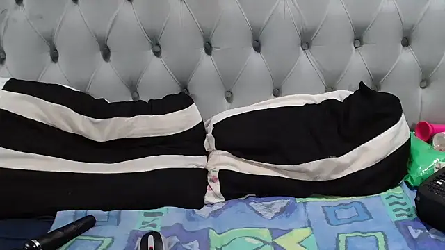 SexyBeverly  online show from November 27, 4:54 pm