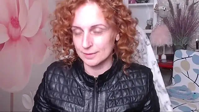 Venus love1 online show from April 7, 6:10 pm