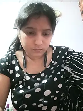 aliya-jaan71 online show from April 29, 12:52 pm
