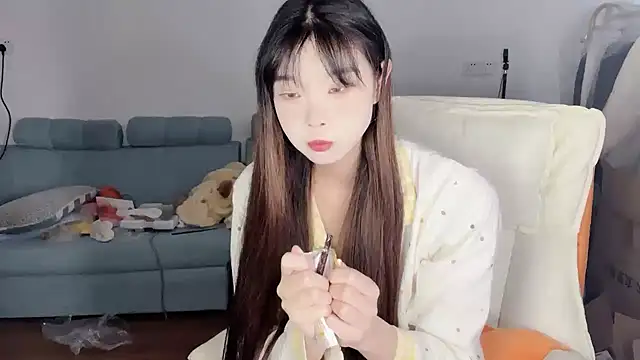 Akong11 online show from April 6, 4:46 am