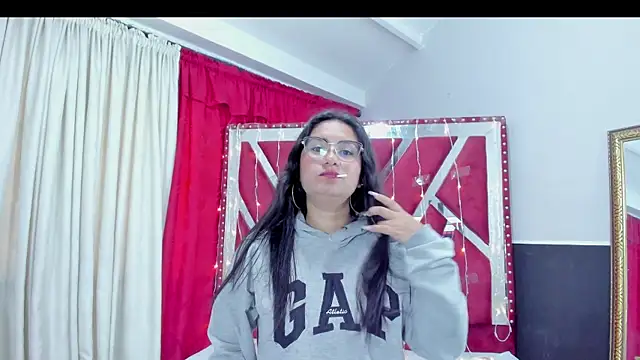 Luna021 1 online show from November 23, 12:07 pm