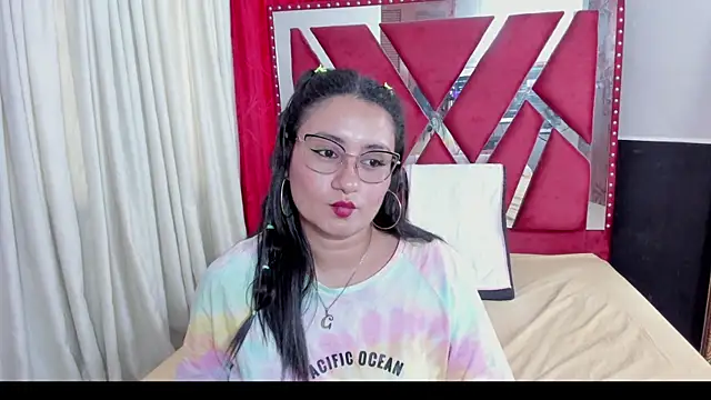 Luna021 1 online show from September 24, 7:46 pm