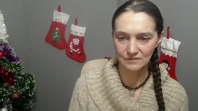 TayaFinch online show from January 9, 1:48 pm