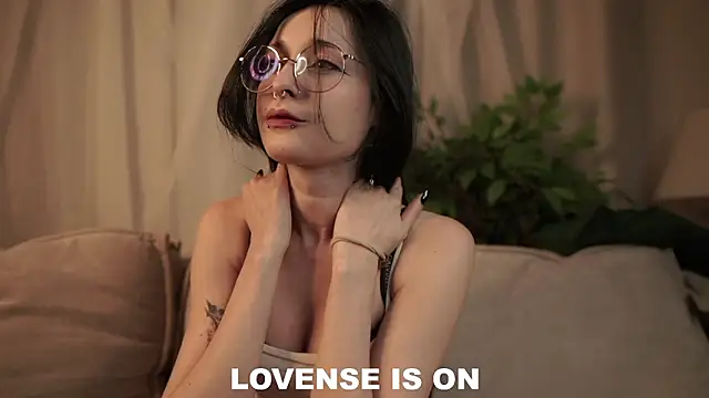 DarcyAspacio online show from February 11, 11:12 am