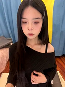 qiqi x online show from December 2, 1:57 pm