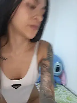 MiQeilaSweet online show from November 25, 11:27 pm