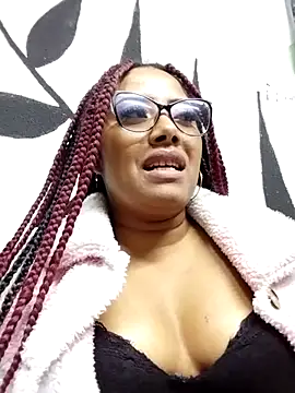 Ebony-Goddess19 online show from November 12, 1:36 am