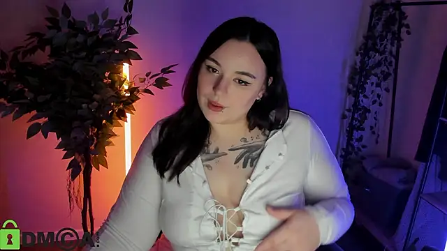 Mia R0ss online show from February 19, 11:25 pm