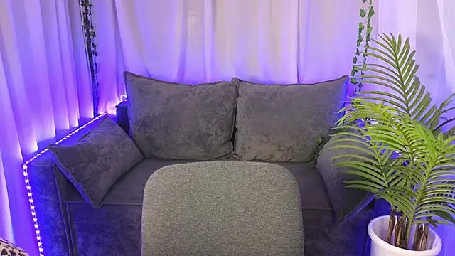 moco choco online show from October 21, 7:23 am