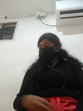 TAMIL AMMUKUTTYY online show from October 17, 4:32 pm