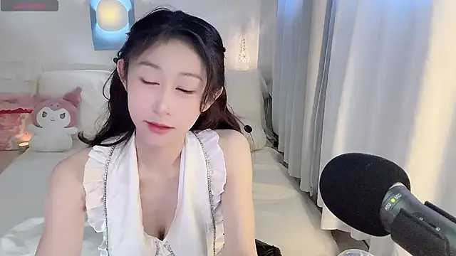 ai-ai-mi online show from March 31, 4:45 am