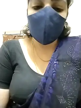 hottamil honey couples online show from September 17, 7:45 pm