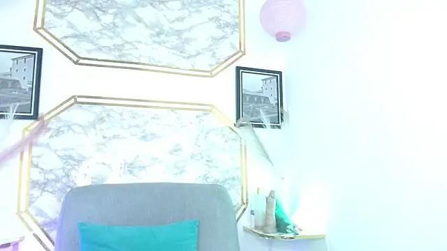 karlaaa   online show from February 11, 1:34 pm