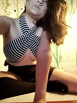 valery506 online show from January 15, 4:40 am